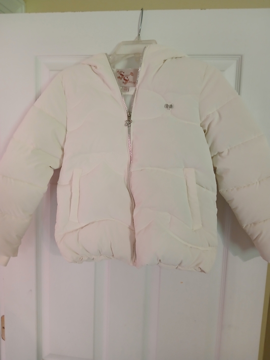 Other - Kids Puffer Jacket in Cream with Hood